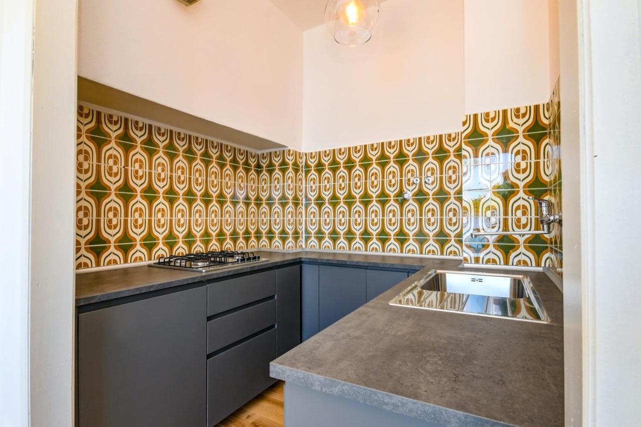 Appartement BELLAVISTA - Garda Leisure à Salò Extérieur photo